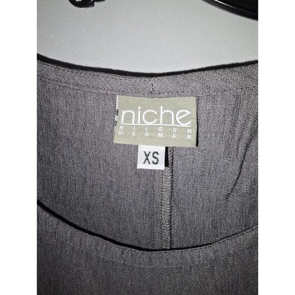 Niche Crepe Drape Tank - Assymetrical Hemline Gray XS - Picture 4 of 5